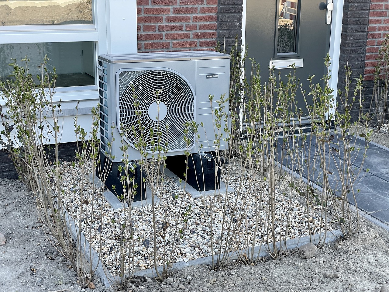 heat pump, gas, energy-6209793.jpg
